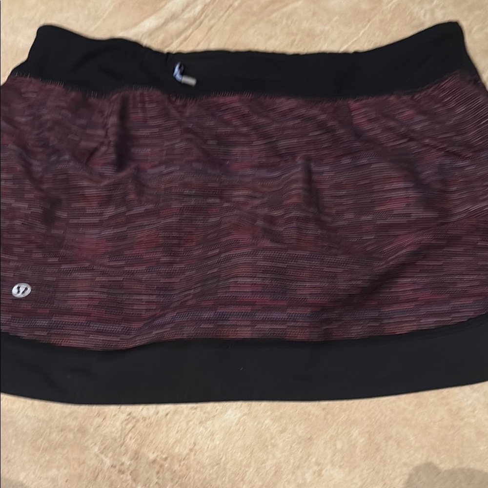 Lululemon Athletica Red and Black Mini skort